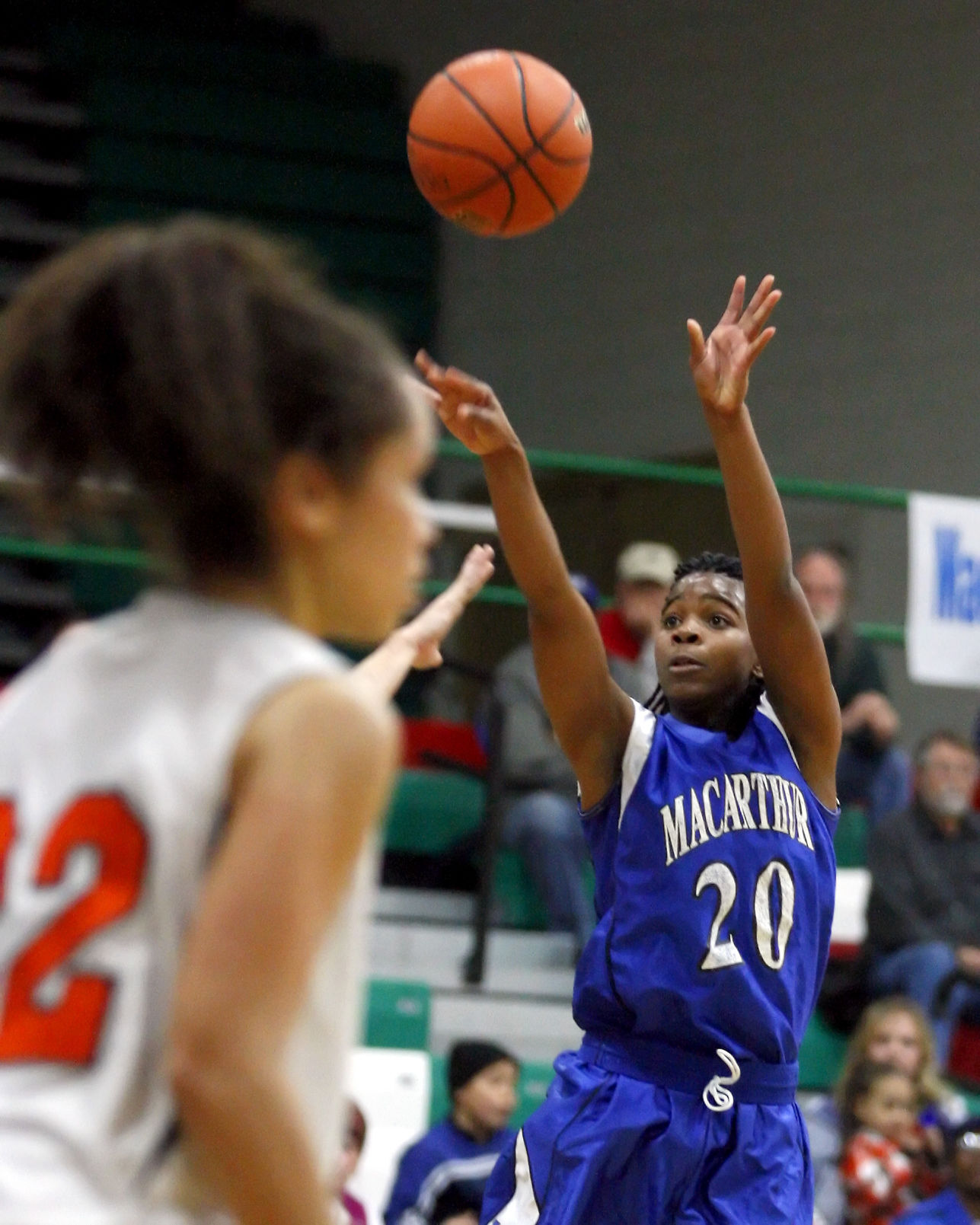 MACARTHUR URBANA BASKETBALL